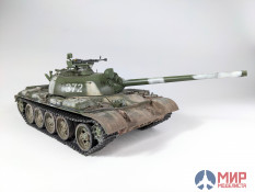 SF01 1/35 Собранная и окрашенная модель танка Танк-54Б