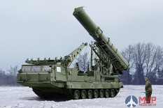 09521 Trumpeter 1/35 Российская S-300V 9A85 SAM