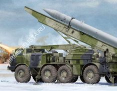 01025 Trumpeter 1/35 Ракетный комплекс "Луна-М" Russian 9P113 TEL w/9M21 Rocket of 9P52 Luna-M