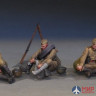 35233 MiniArt фигуры  SOVIET SOLDIERS TAKING A BREAK  (1:35)