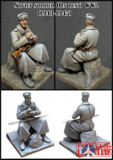 EM-35042 Evolution Miniatures Soviet soldier on rest WW2 (1943 - 1945)