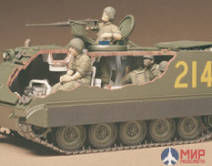 35040 Tamiya 1/35 Американская БМП-амфибия M113 и 5 фигур