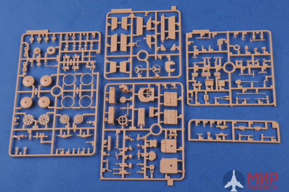 80140 Hobby Boss ЗСУ German 2cm Flak 38 Pz.Kpfw .38 (t) (1:35)