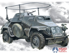 72421 ICM 1/72 Немецкий БТР Sd.Kfz.223 подвижный пункт связи