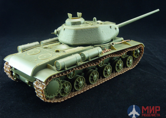 CB35110 Bronco Models 1/35 Танк Russian Heavy Tank KV-85