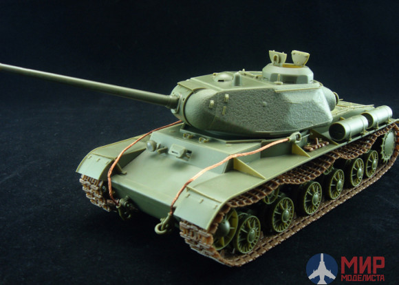 CB35110 Bronco Models 1/35 Танк Russian Heavy Tank KV-85