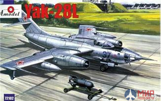 AMO72102 Amodel 1/72 Самолет Як-28Л