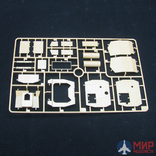 CB35077 Bronco Models 1/35 Британская САУ Valentine SPG “Bishop”