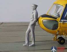 NS-F-72009 North Star Models 1/72 Фигура Soviet Civil Aviation pilot - Mimino