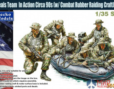 35GM0060 Gecko Models Фигуры  US Navy Seals Team In Action Circa 90s w/Combat Rubber Raiding Craft