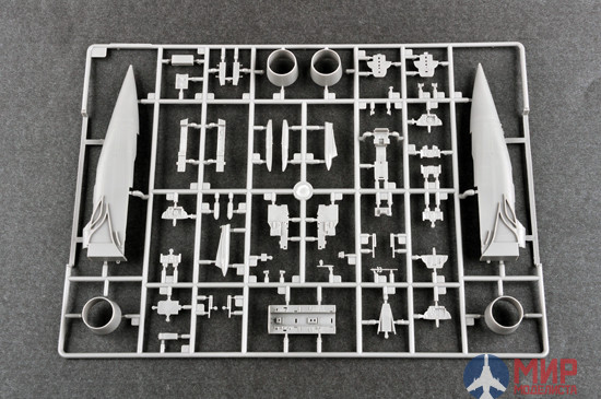 01679 Trumpeter 1/72 Russian M!G-31 Foxhound