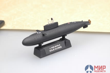 87002 Hobby Boss подводная лодка Russian Navy Kilo  (1:700)