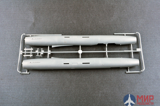 02897 Trumpeter 1/48 самолёт Soviet Su-9U Maiden