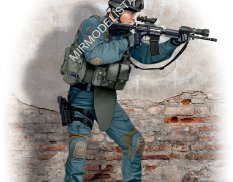 24101 ICM 1/24 Боец группы S.W.A.T