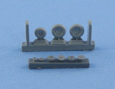 Ns72084-a North Star Models 1/72 Wheels set for yak-52 no mask series