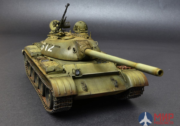 37017 MiniArt танк  T-54A SOVIET MEDIUM TANK  (1:35)