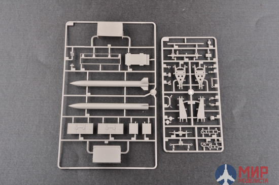 01022 Trumpeter 1/35 ЗРК "Патриот" пусковая установка и радар