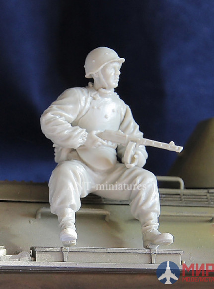 35-102 ANT-miniatures 1/35 Боец советской элитной штурмовой группы. 1943-45.