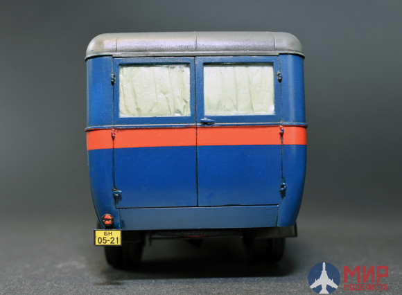 38005 MiniArt автомобиль  PASSENGER BUS 03-30  (1:35)