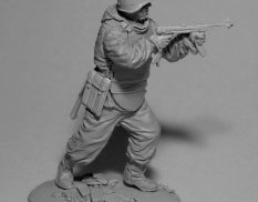 CHM-54057 Chronos Miniatures 54 mm Боец штурмовых инженерно-саперных бальонов РККА, 1943-45 гг.