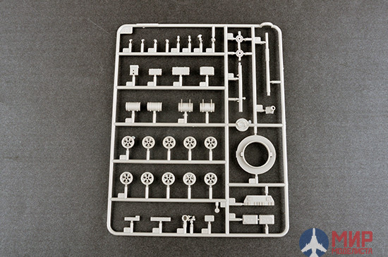 07147 Trumpeter танк  Russian Tank-62 Main Battle Tank Mod.1972  (1:72)