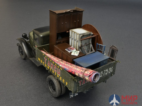 38013 MiniArt автомобиль SOVIET 1,5 TON CARGO TRUCK  (1:35)