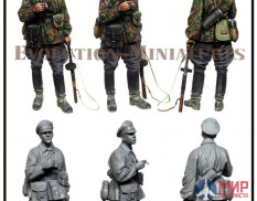 EM-35230 Evolution Miniatures German officer Kursk 1943