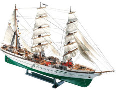 05412 Revell 1/253 Парусник Gorch Fock