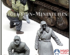 EM-35235 Evolution Miniatures Soviet Soldiers 1943