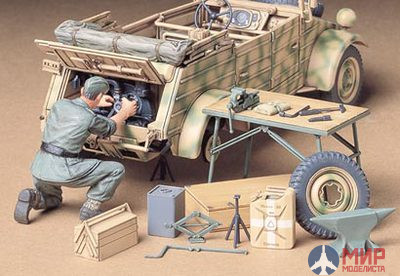 35220 Tamiya 1/35 Ремонтная бригада German kubelwagen engine maintenance set