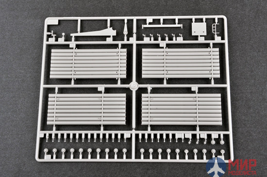 01028 Trumpeter 1/35 Пусковая установка БМ-21 Град