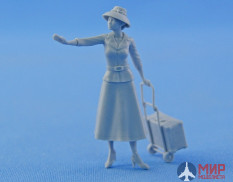 NS-F-43009-rk North Star Models 1/43 Фигура Lady with suitcase. Resin figure