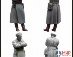 EM-35084 Evolution Miniatures Soviet officer. WW2. Set - 3 ( 1943 - 1945 )