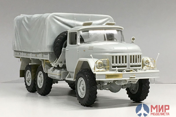 CB35193  автомобиль  Russian 131 Truck (Early Version) w / winch  (1:35) Bronco