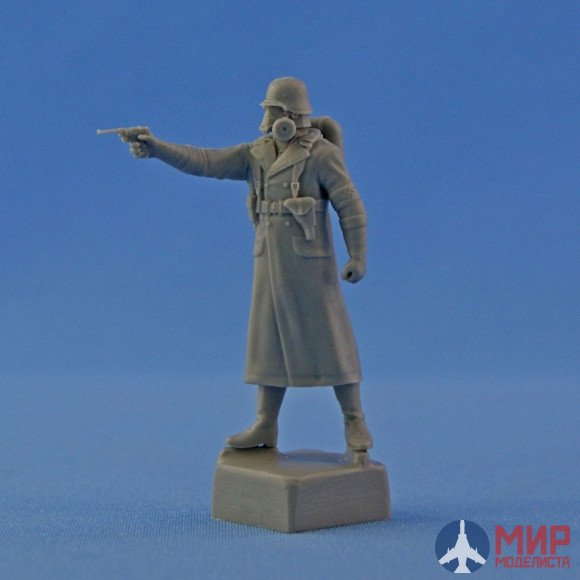 NS-F54/32008 North Star Models 54 mm Фигура Nazi From the Moon ("Iron Sky")