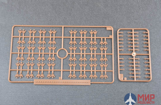 05562 Trumpeter 1/35 Российский танк Т-90А Russian T-90A MBT