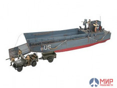 03000 Revell 1/35 Десантная баржа LCM3+джип и фигурки LCM 3 50ft landing craft & Jeep with Trailer