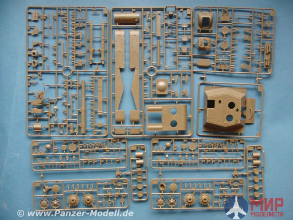 CB35109 Bronco Models 1/35 Танк Russian Self-Propelled Su-152 (KV-14)