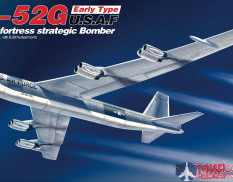 UA72207 Modelcollect B-52G Early Type U.S.A.F  Bomber Broken Arrow 1966, with B-28 Nuclea