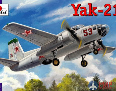 AMO72171 Amodel 1/72 Самолет Як-210