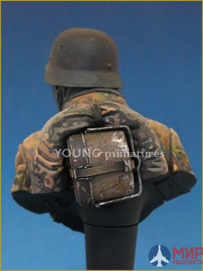 YM1810 Young Miniatures 1/10 German Waffen SS Ardennes 1944 (II)