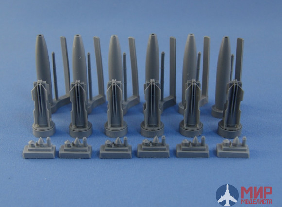 NS32026-b North Star Models 1/32 Set of 6 USAF 500 Lbs Mark 82 Mk.82 Bomb with Mk15 Mod IV Snakey