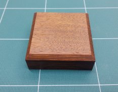 RV-039 Rostov Подставка квадратная низкая сукупира 50x50х20mm