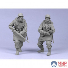 Т-35036 ТАНК Немецкие пехотинцы СС 1/35