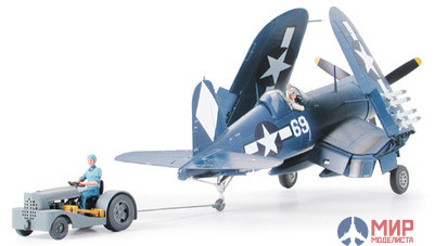 61085 Tamiya 1/48 Самолет F4U-1D Corsair w/ Moto-Tug