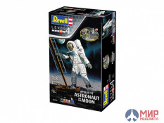 03702 REVELL APOLLO 11 АСТРОНАВТ НА ЛУНЕ (1:8)