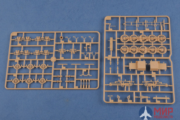 82922 Hobby Boss паровоз  German Panzerlok BR57 Armoured Locomotive 1/72