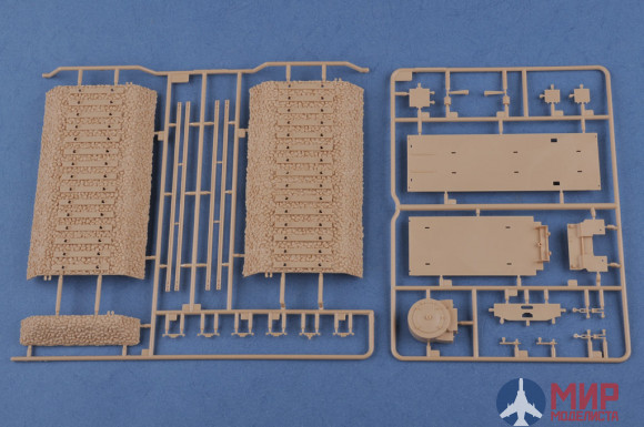 82922 Hobby Boss паровоз  German Panzerlok BR57 Armoured Locomotive 1/72