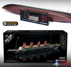 14220 Academy 1/700 R.M.S. TITANIC + LED SET