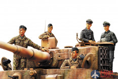 84401  Hobby Boss фигуры German Panzer Tank Crew (Normandy 1944)  (1:35)